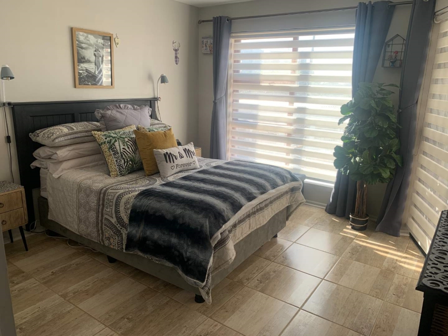 To Let 2 Bedroom Property for Rent in De Bakke Western Cape